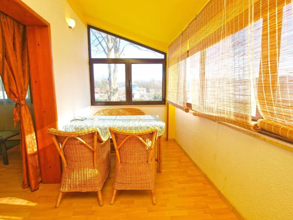 Alma Apartment Porec Bagian luar foto