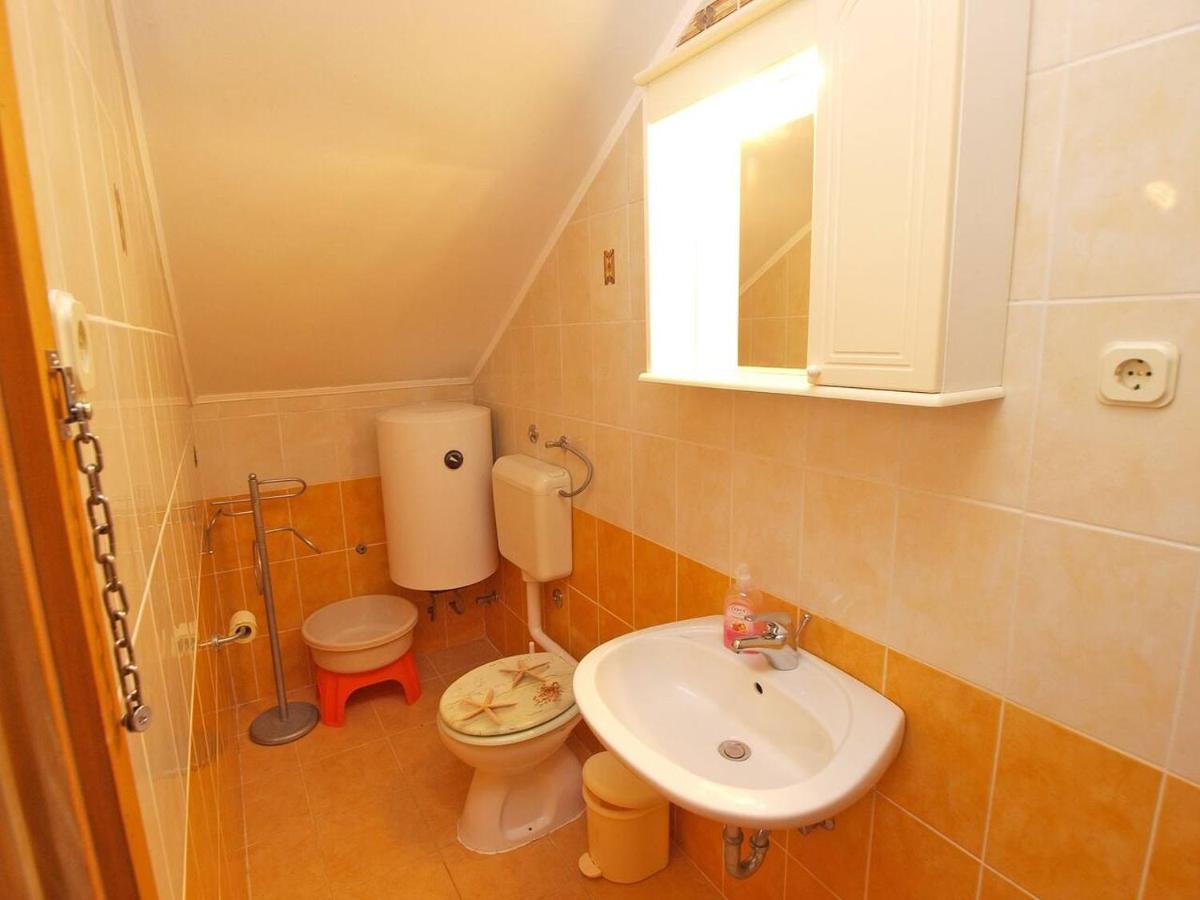 Alma Apartment Porec Bagian luar foto